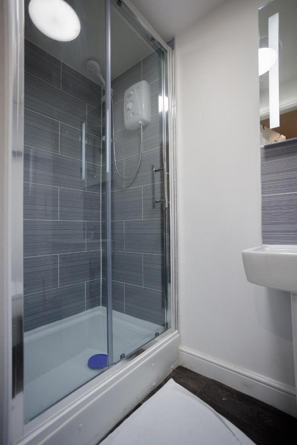 Carter House Apartments.....6 Beds In 3 Bedrooms Leeds  Habitación foto