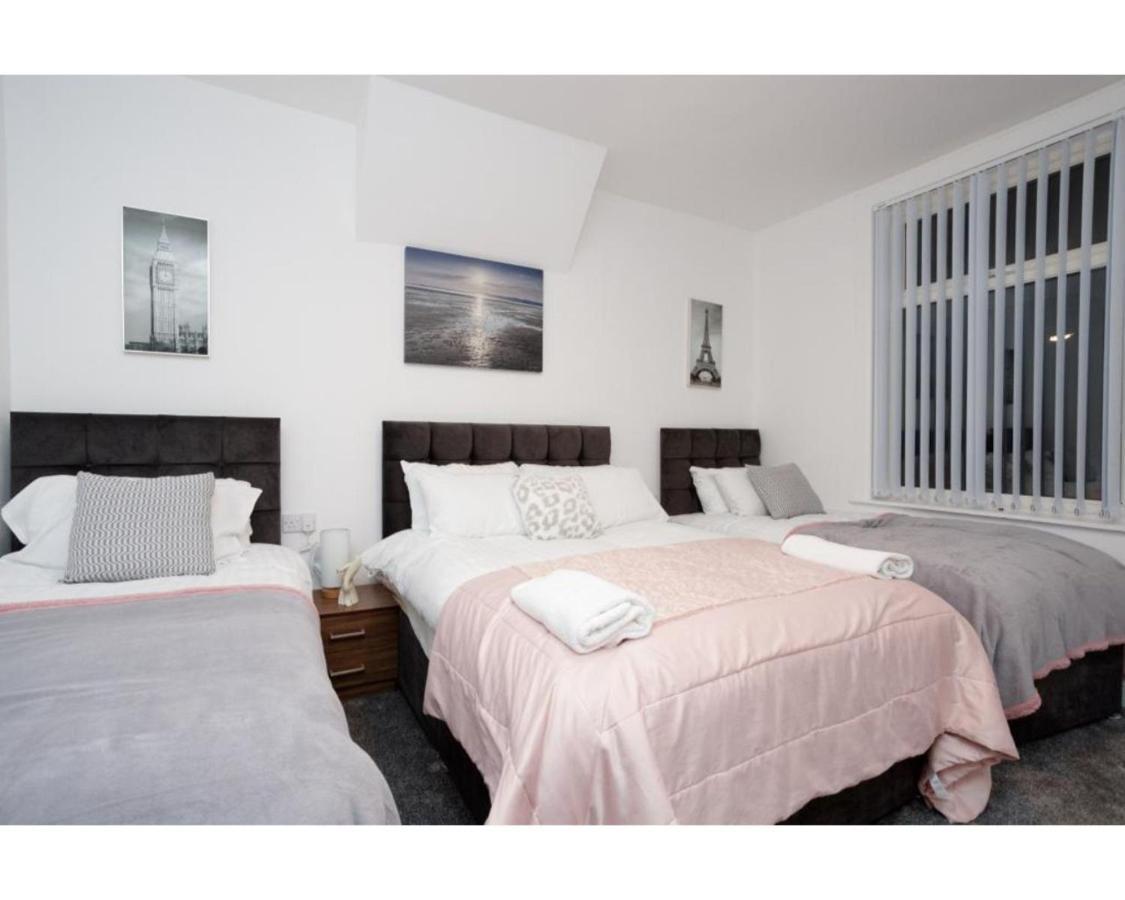 Carter House Apartments.....6 Beds In 3 Bedrooms Leeds  Exterior foto
